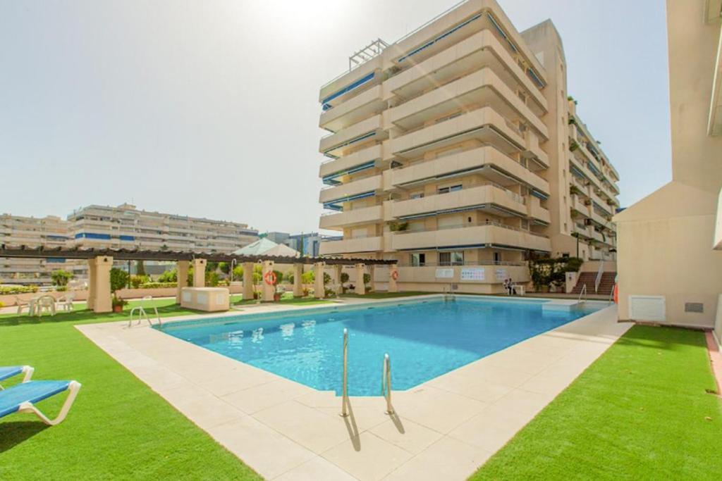3 Room Lux Apt Puerto Banus-Terrace 5 Min To Beach Marbella Exterior foto
